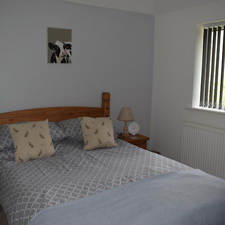 Upper Wood End Farm Holiday Cottages Marston Moreteyne Bagian luar foto